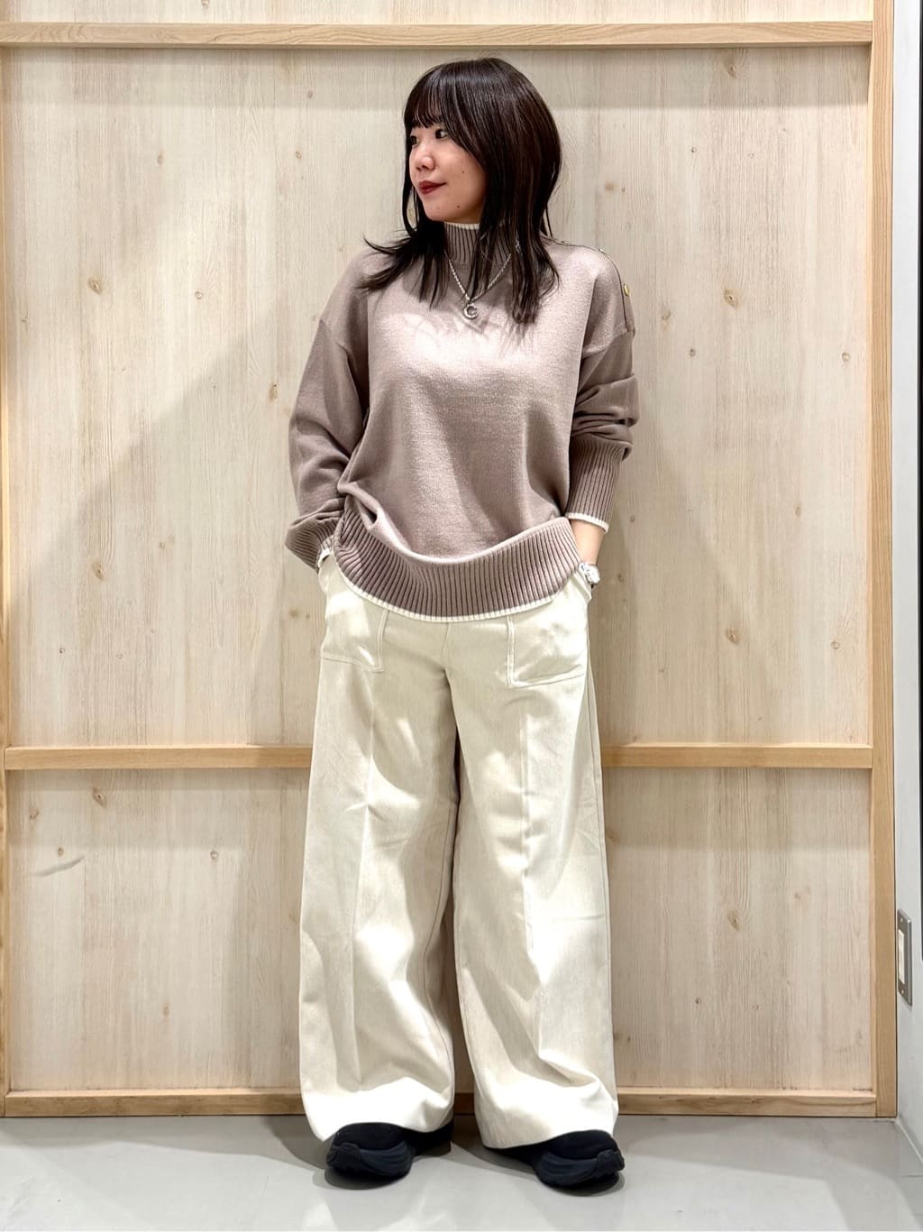 nanaさんの「THE SHOP TK｜【2WAY/洗える】リバーシブル フェイクファーブルゾン」を使ったコーディネート