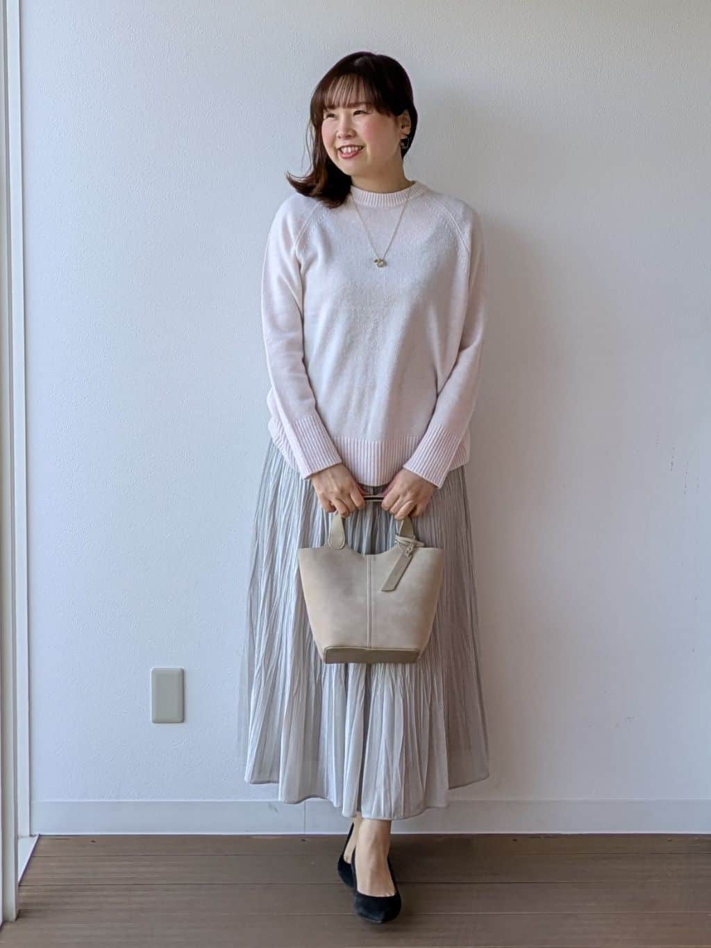 なみきさんの「UNTITLED｜【重ね着もおすすめ/洗える】ウールカシミヤ クルーネックニット」を使ったコーディネート