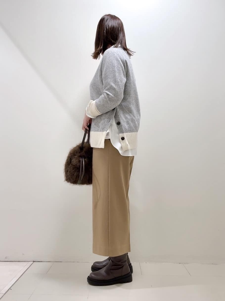 YUIさんの「UNTITLED｜【重ね着もおすすめ/洗える】ウールカシミヤ クルーネックニット」を使ったコーディネート