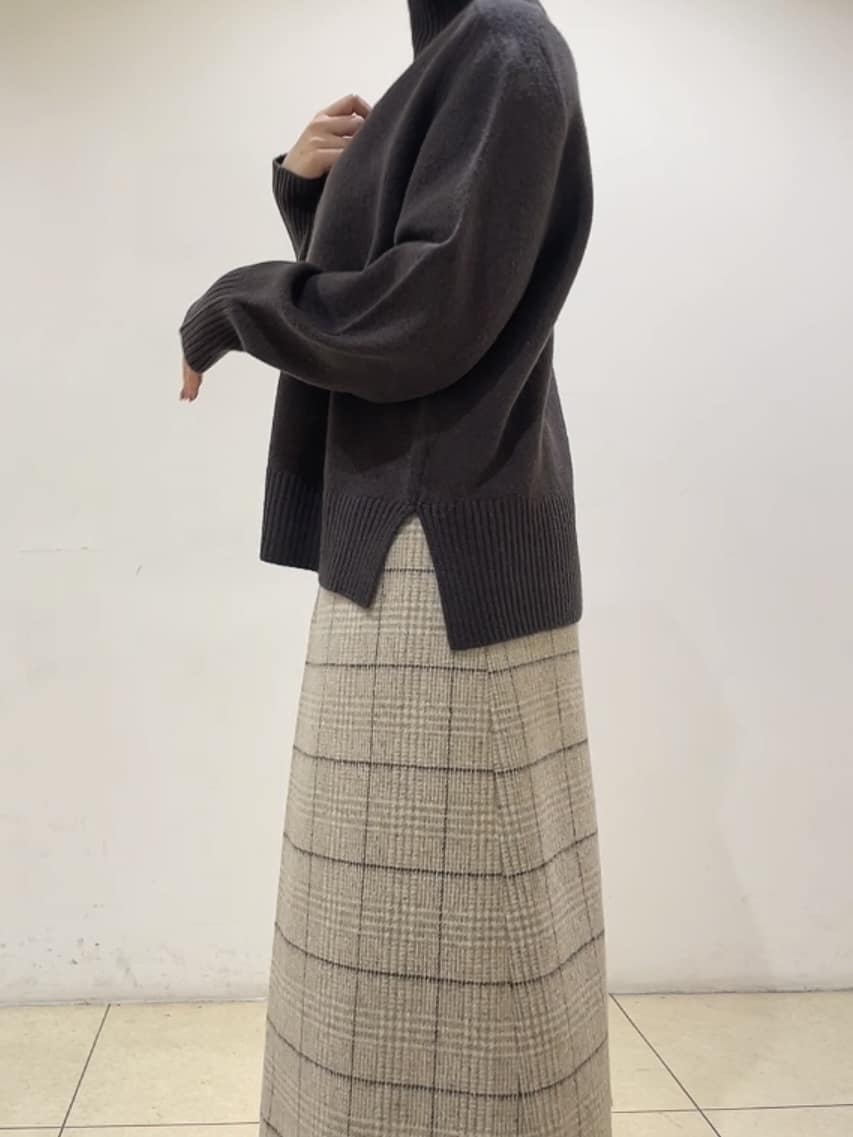 watanabeさんの「UNTITLED｜【8色展開/洗える】ウールカシミヤ ハイネックニット」を使ったコーディネート