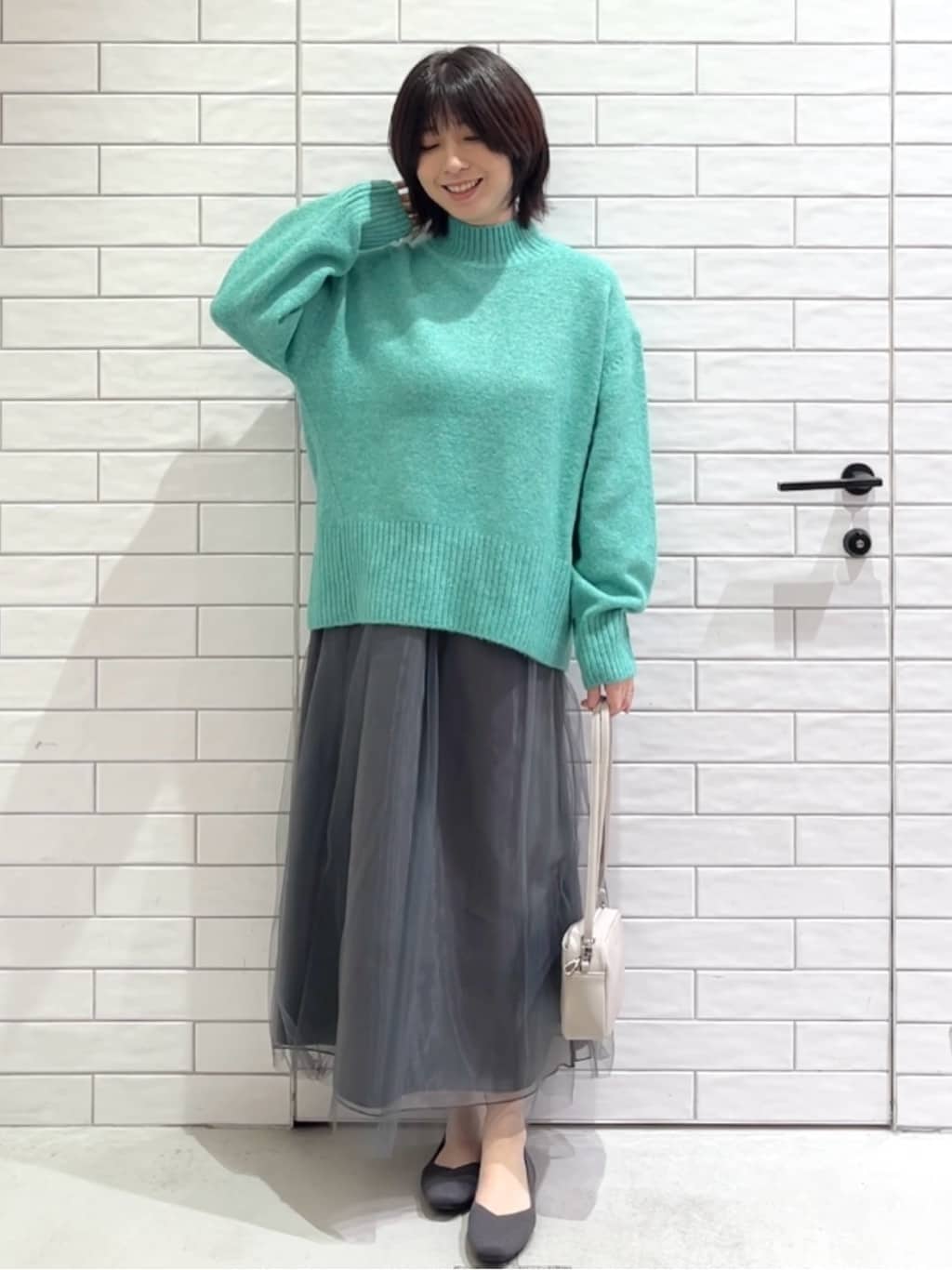 しおりさんの「OPAQUE.CLIP｜ふわふわハイネックニット【洗濯機OK】」を使ったコーディネート