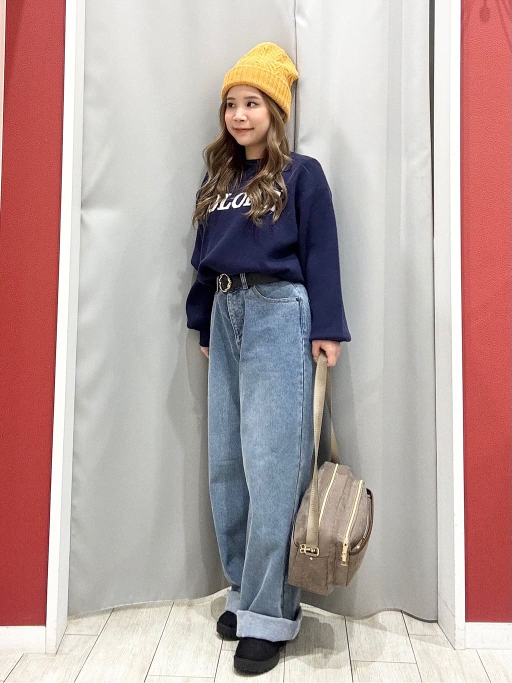 shioさんの「SHOO･LA･RUE｜【撥水/あったか】たっぷり着られる 中綿モンスターショートコート」を使ったコーディネート