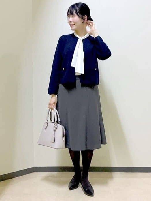  beni_gingerさんの「Reflect｜【きちんと見え／通勤／セレモニーにおすすめ◎】ドット柄ボウタイブラウス」を使ったコーディネート