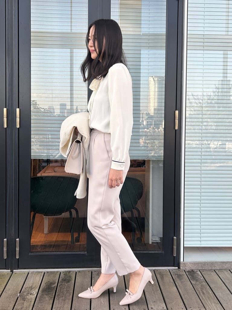 shinoさんの「Couture brooch｜【ハレの日・通勤】カルゼスラブツイードジャケット」を使ったコーディネート