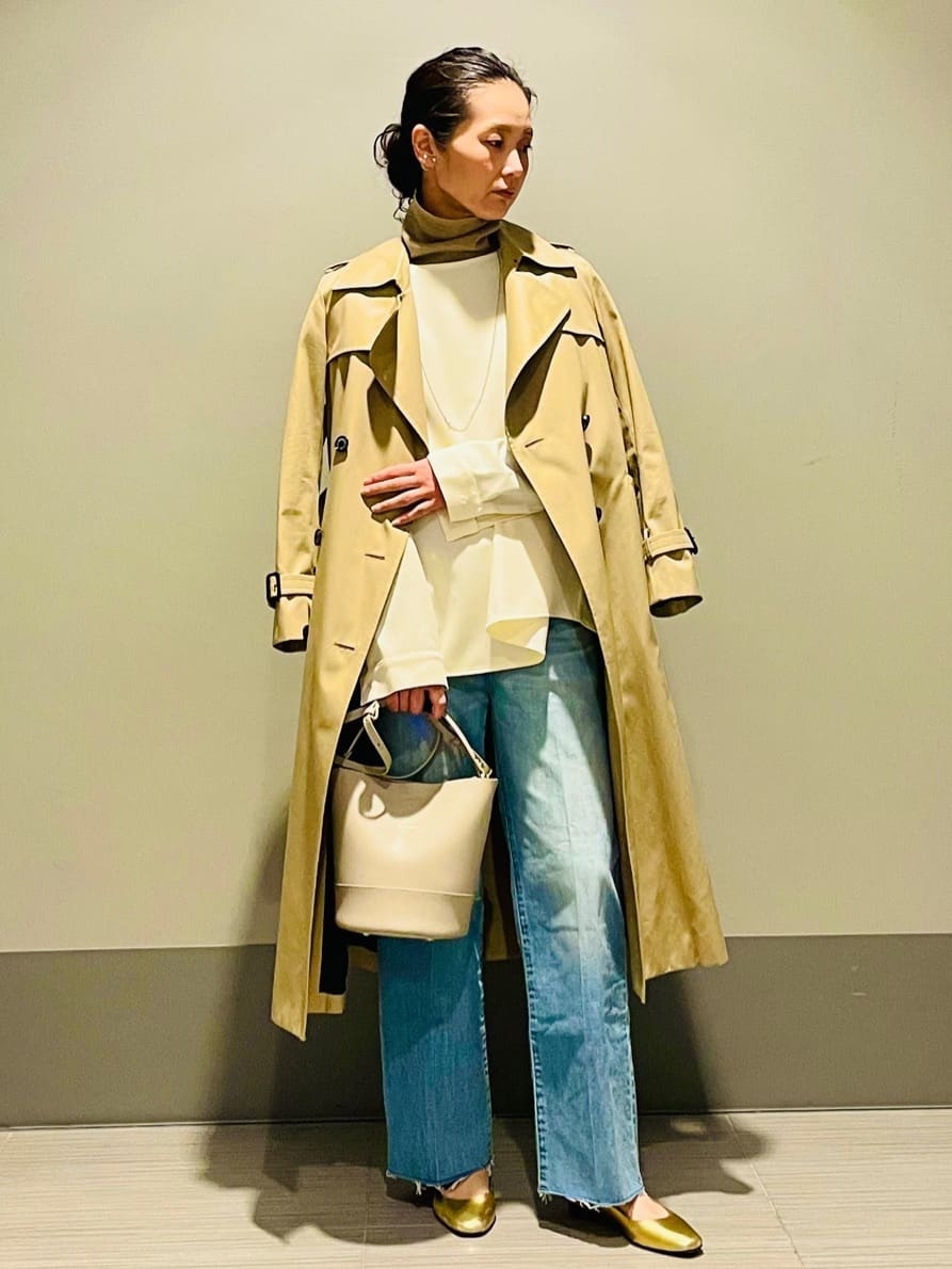 Annさんの「DRESSTERIOR｜センタープレス ワイドストレートデニム」を使ったコーディネート