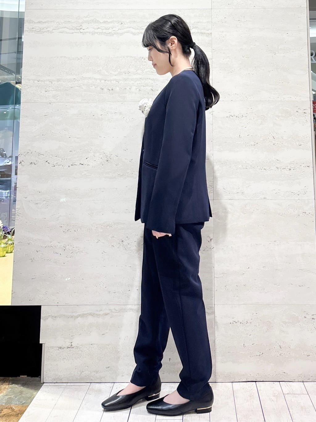 かほさんの「OPAQUE.CLIP｜《通勤対応》レースブラウス【洗濯機OK】」を使ったコーディネート