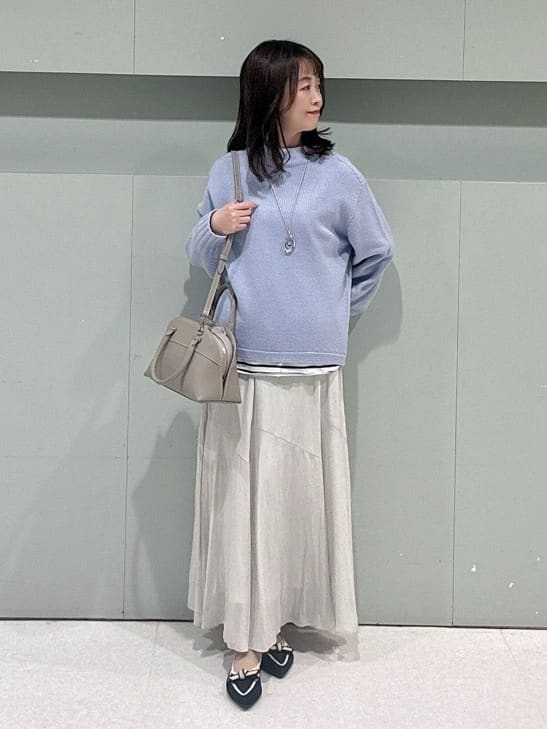 makiさんの「UNTITLED｜【はっ水機能/フード取り外し可】ミディダウンコート」を使ったコーディネート
