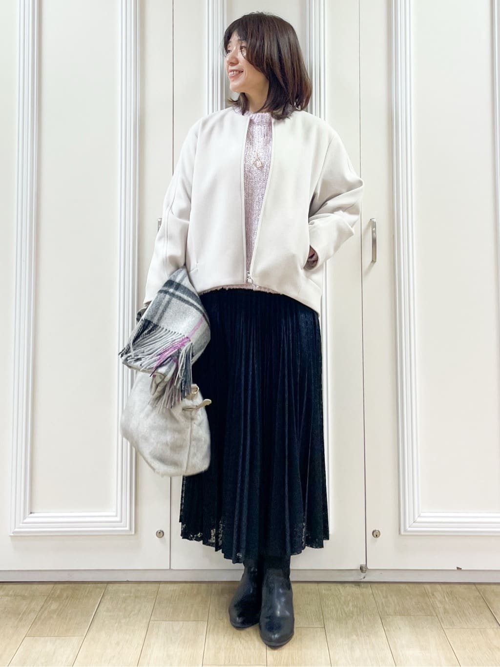 めいさんの「Reflect｜【一枚で着映え◎／ゆったり着られるワンサイズ】スパンコール&times;ラメニット」を使ったコーディネート