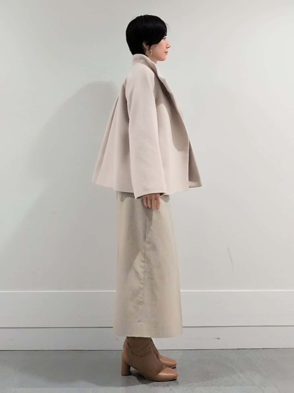 ミズタさんの「UNTITLED｜【着回しが効く／オンオフアウター】ウールショートコート」を使ったコーディネート
