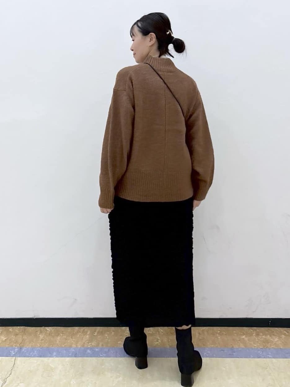 akariさんの「OPAQUE.CLIP｜ふわふわハイネックニット【洗濯機OK】」を使ったコーディネート