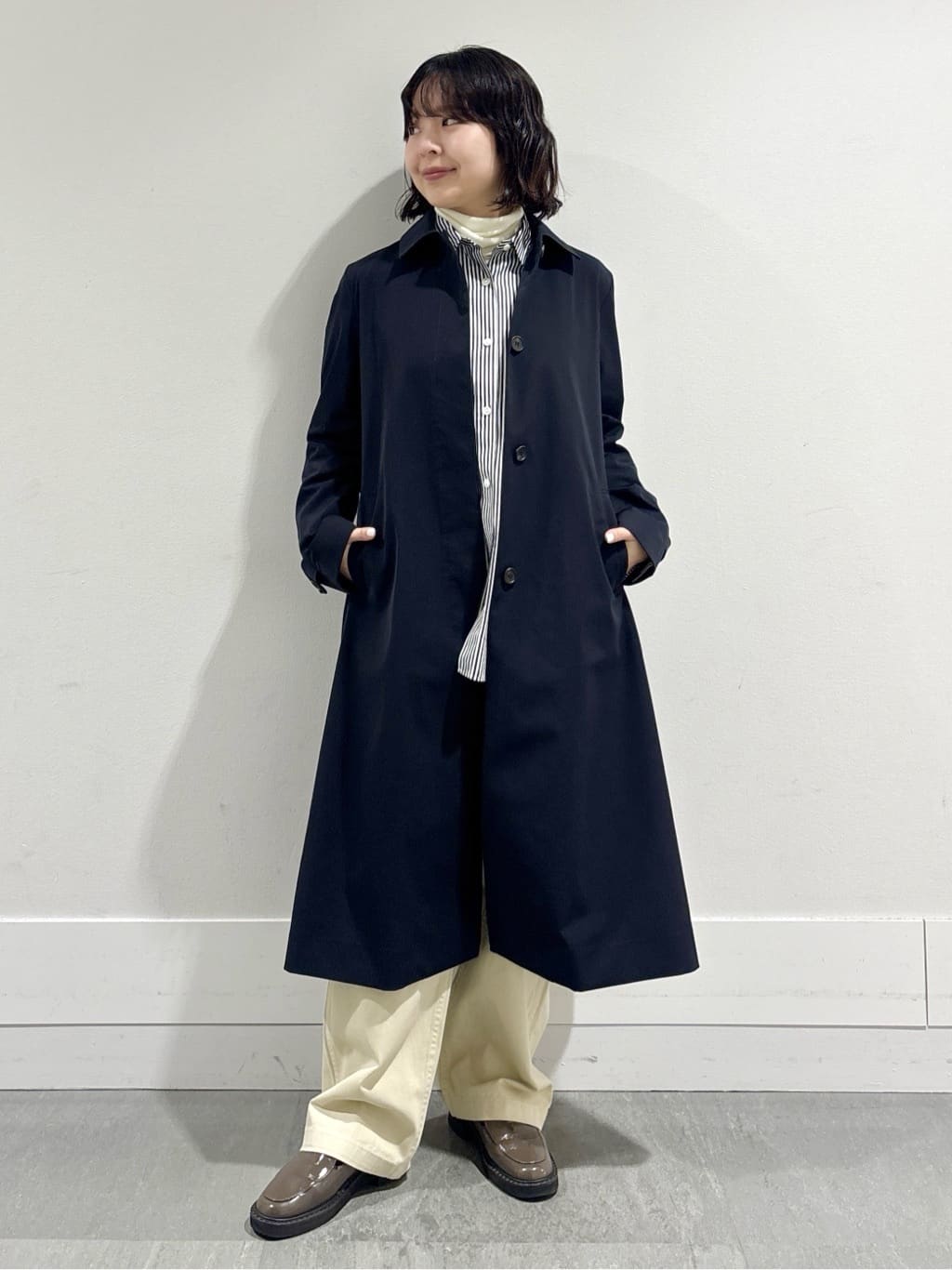 モエカさんの「UNTITLED｜◆【はっ水/洗える】タスランステンカラーコート」を使ったコーディネート