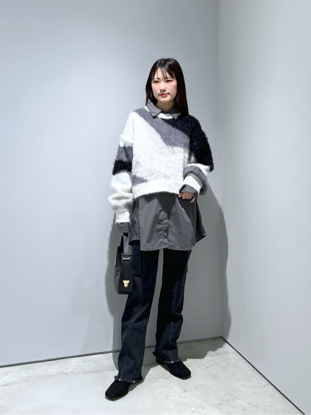 Renoさんの「INDIVI｜【MILLELA FIRENZE】ショルダームーンバッグ」を使ったコーディネート