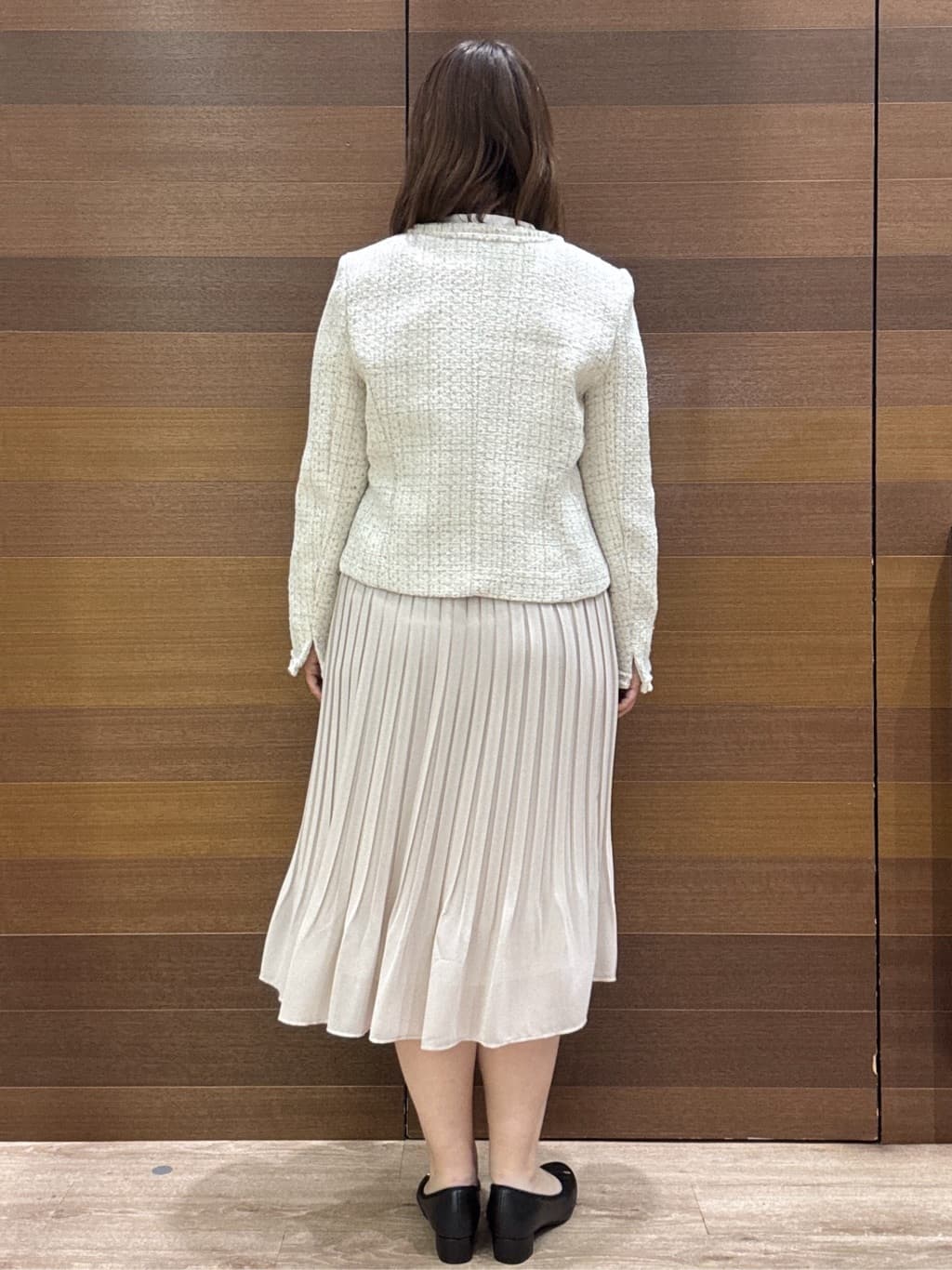 yumeさんの「OPAQUE.CLIP｜《通勤／セットアップ対応》ノーカラーツイードジャケット【洗濯機OK】」を使ったコーディネート