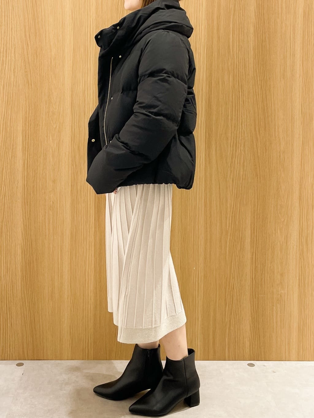 Asukaさんの「OPAQUE.CLIP｜ラメフェザープルオーバーセット ニットワンピース【洗濯機OK】《XS～LL》」を使ったコーディネート