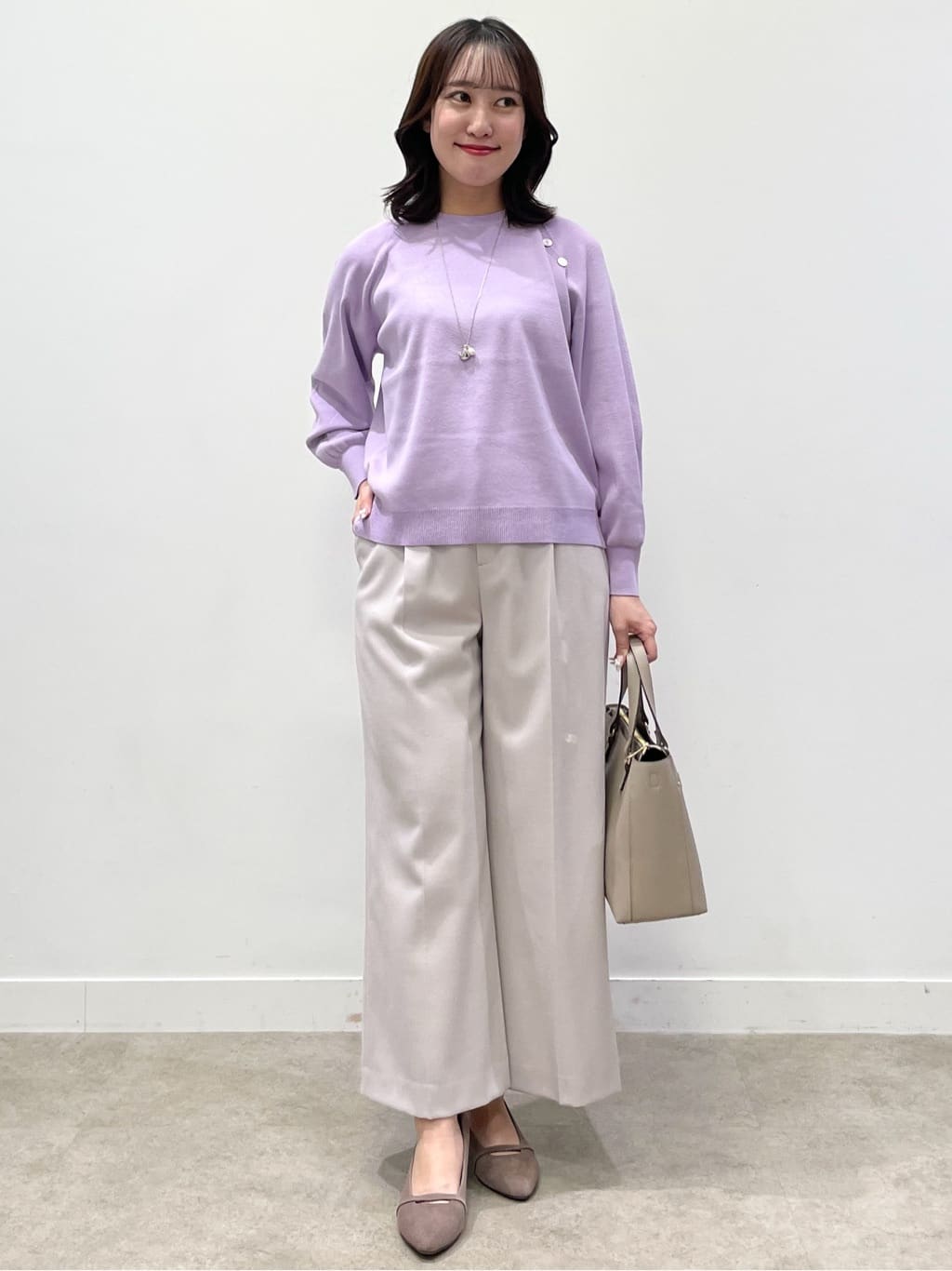 yukariさんの「Reflect｜【ゆったり着られる◎】ラグランスリーブニット」を使ったコーディネート