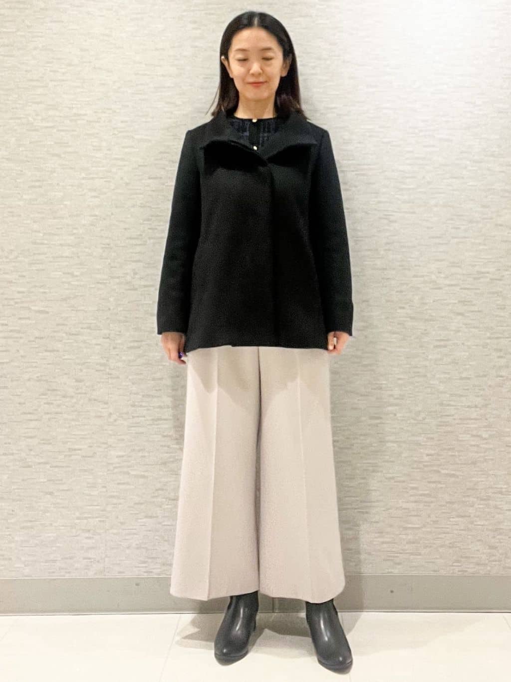 marikoさんの「Reflect｜【SS-4Lサイズ／衿が顔に当たらない◎】スタンドネックミドルコート」を使ったコーディネート