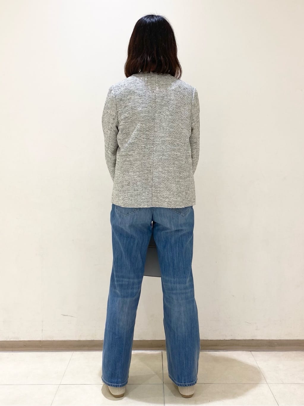 COCOさんの「grove｜【ハレの日・通勤】きちんとからカジュアルまで着回せる、ミドル丈ツイードジャケット」を使ったコーディネート