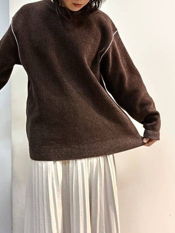 あんさんの「THE SHOP TK｜【大人の上品カジュアルを叶える】ハグするニット 洗濯機OK／6色展開」を使ったコーディネート