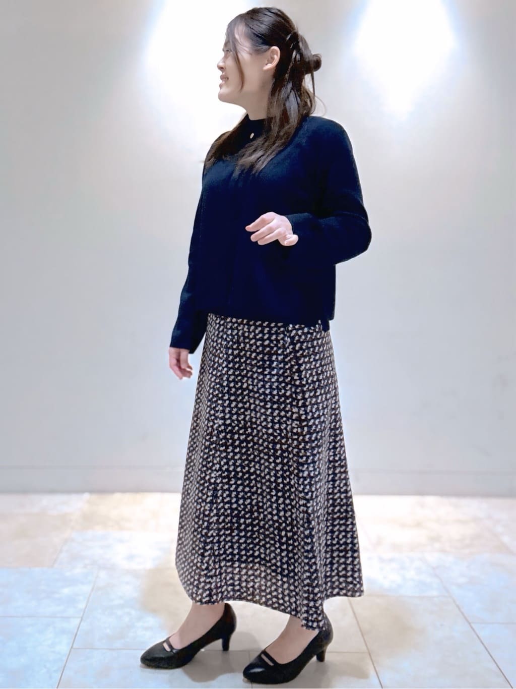 S&auml;K&iuml;さんの「Reflect｜【選べる5色／アンサンブル可】クルーネックカーディガン」を使ったコーディネート