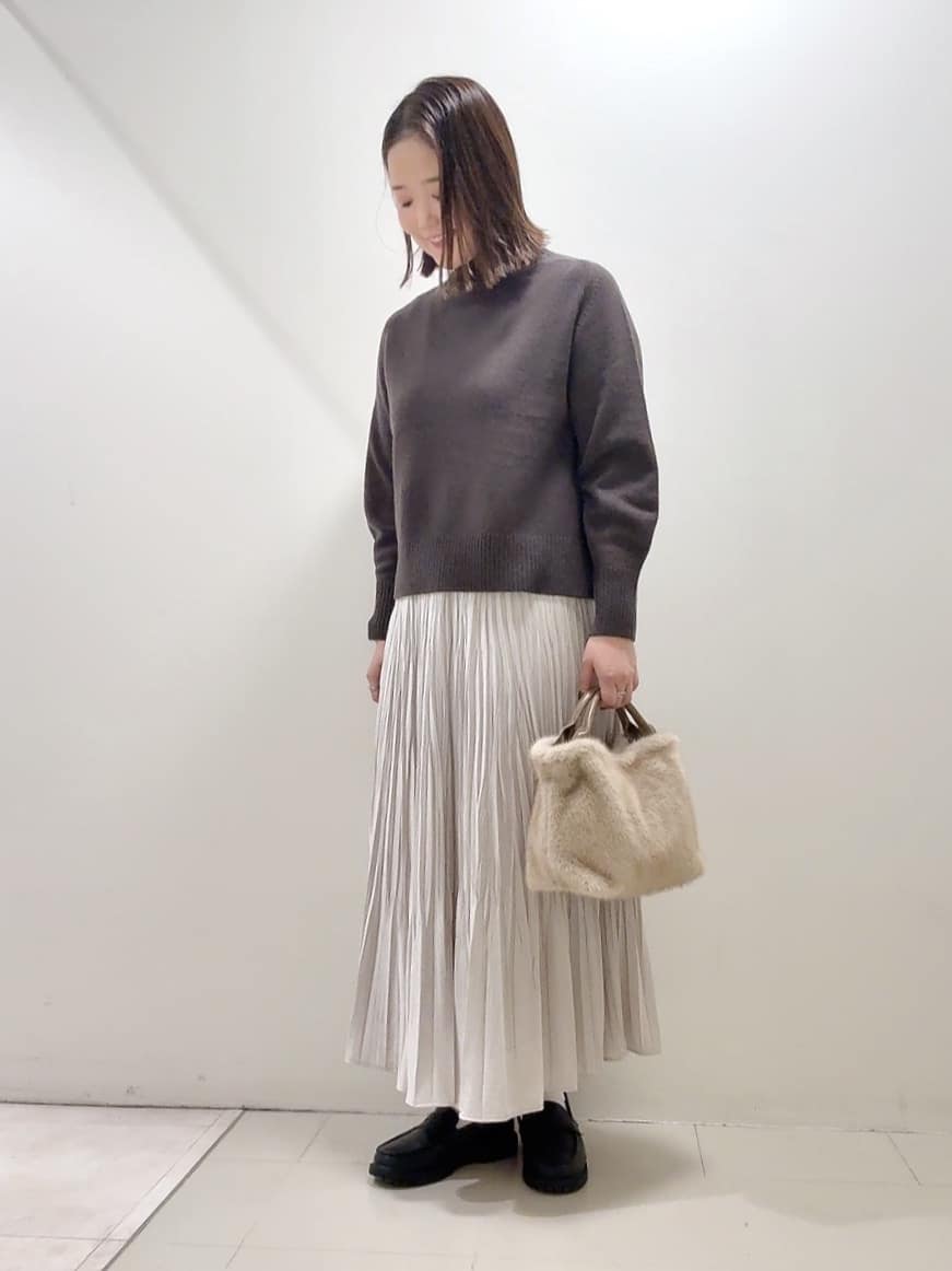 YUIさんの「UNTITLED｜【8色展開/洗える】ウールカシミヤ ハイネックニット」を使ったコーディネート