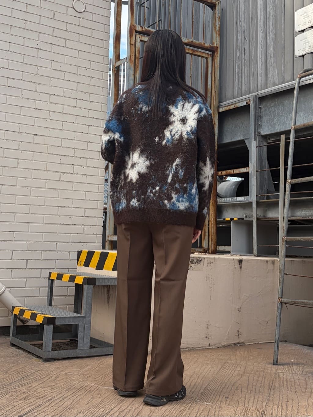 Akutagawaさんの「tk.TAKEO KIKUCHI｜ワイドストレートパンツ」を使ったコーディネート