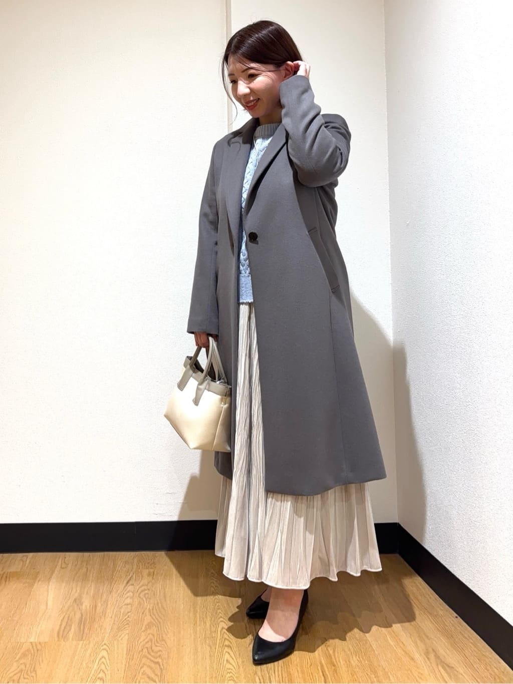MIKIKOさんの「UNTITLED｜【スタイリッシュ／オンオフ兼用】ウールチェスターコート」を使ったコーディネート