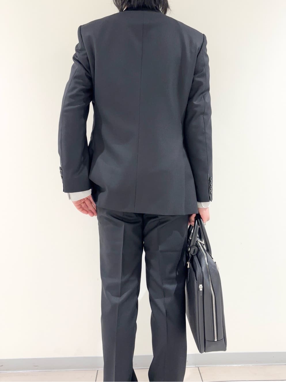 及川さんの「TAKEO KIKUCHI｜【Made in JAPAN】矢絣（やがすり）スーツ／スリーピース対応」を使ったコーディネート