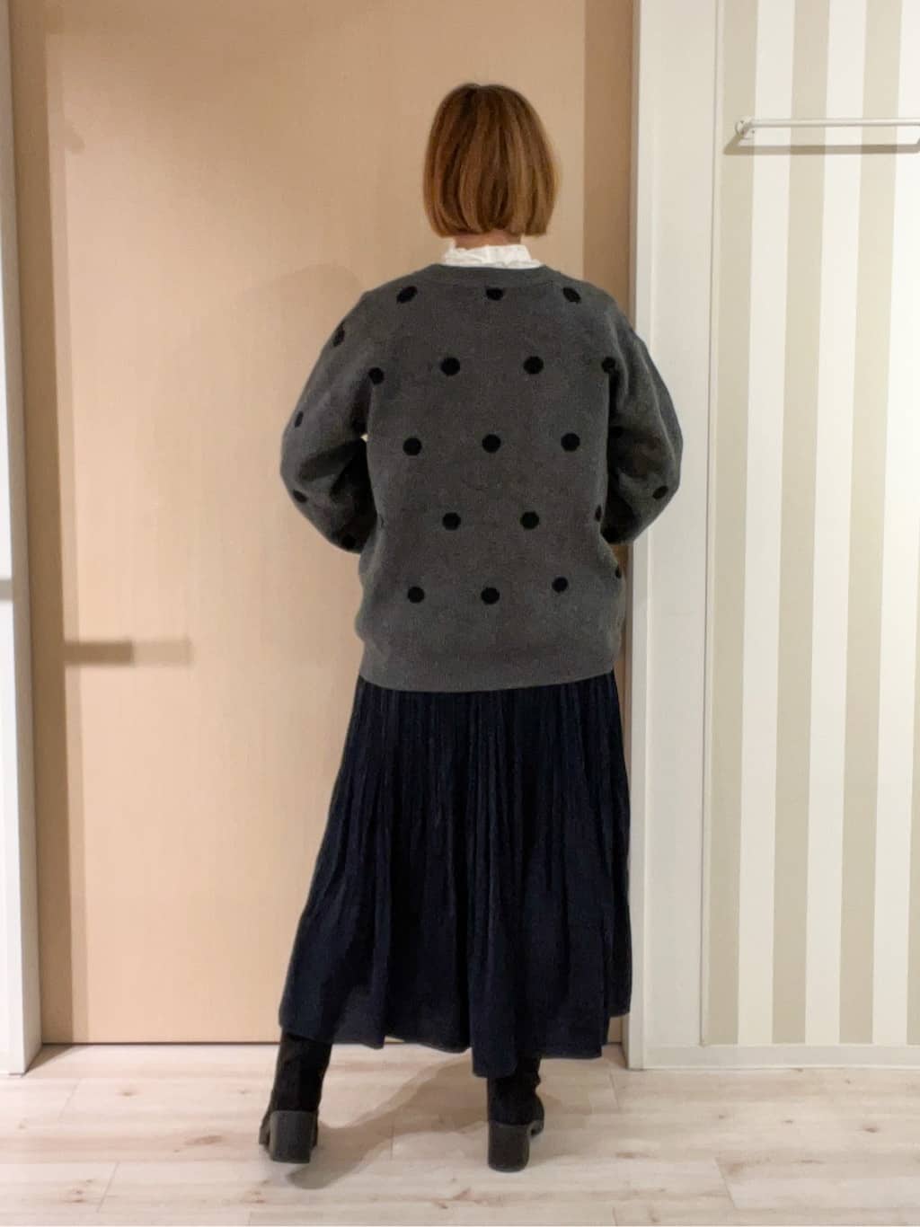 ぷくりんさんの「SHOO･LA･RUE｜【S-LL/洗濯機可】体型カバーができる 大人のドット柄ニット」を使ったコーディネート