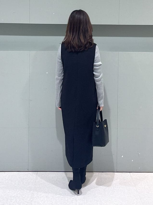 makiさんの「UNTITLED｜【日本製／通勤／フォーマル】カシミヤ混ノーカラーコート」を使ったコーディネート