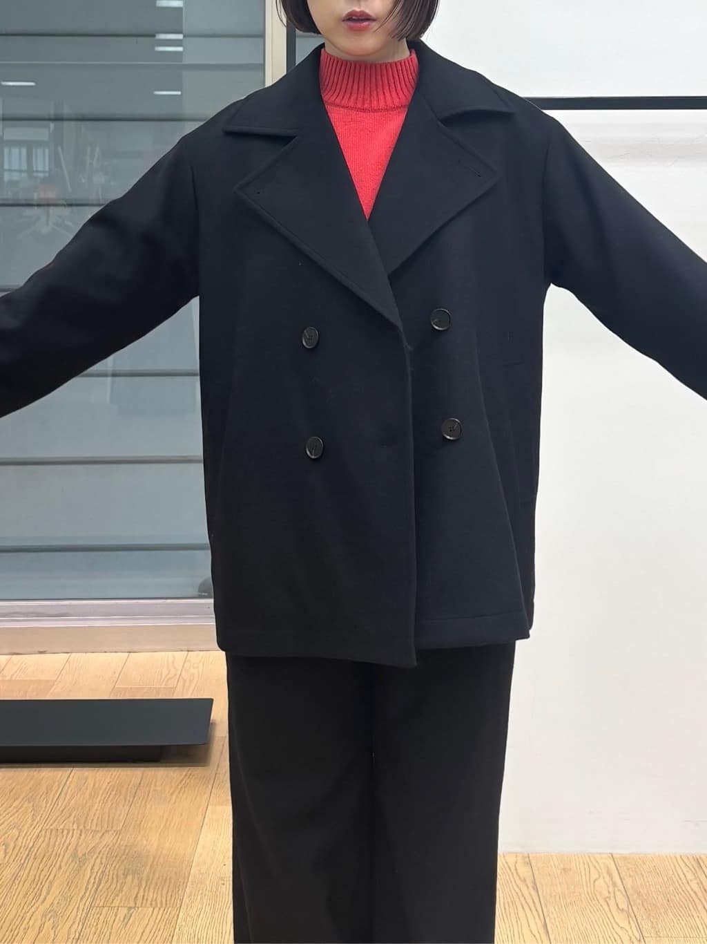 asamiさんの「INDIVI｜【褒められパンツ／ウール混】ウォームウール ワイドパンツ」を使ったコーディネート