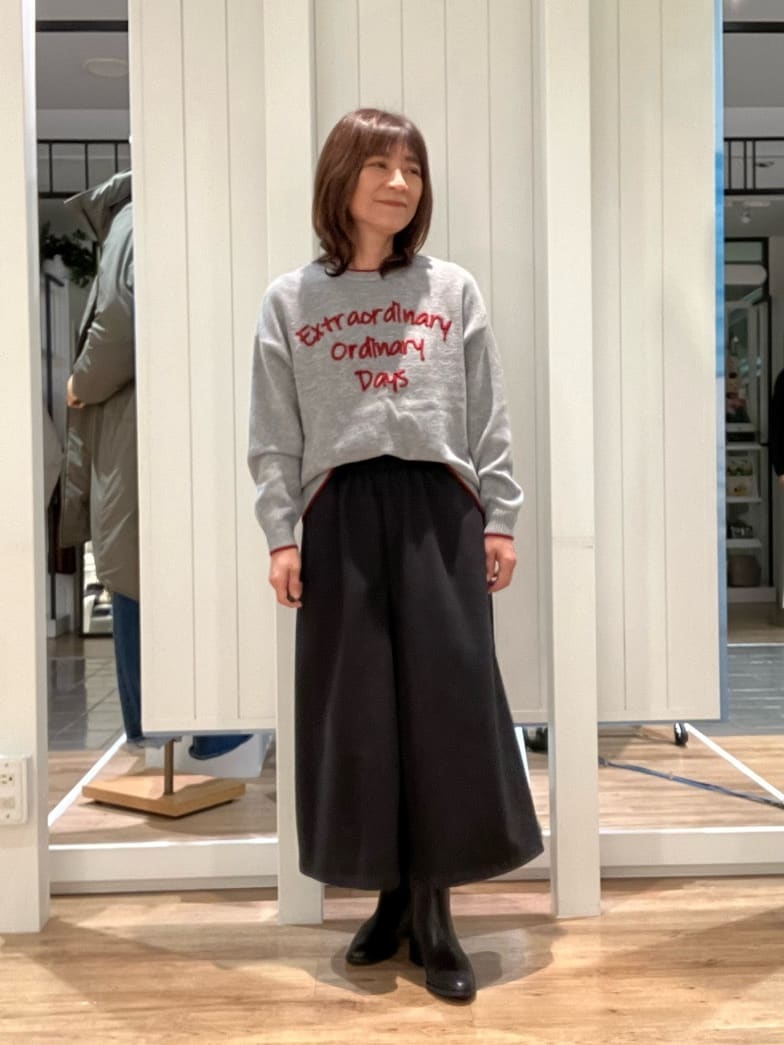 Fujitaさんの「Dessin｜【洗える】ペイント風刺繍入り配色ラインニット」を使ったコーディネート