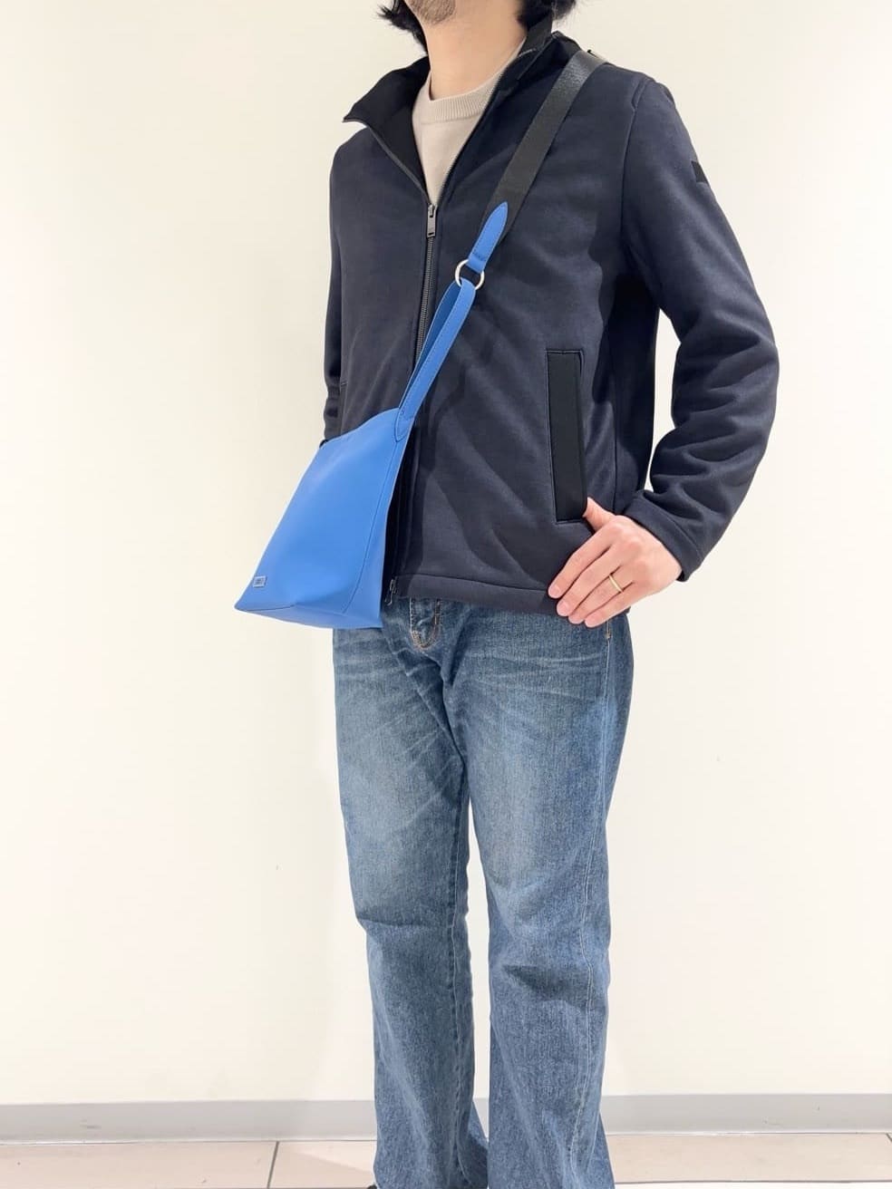 及川さんの「TAKEO KIKUCHI｜【JUST ONE LAYER】ダウンファブリック ジップアップ フード ブルゾン」を使ったコーディネート