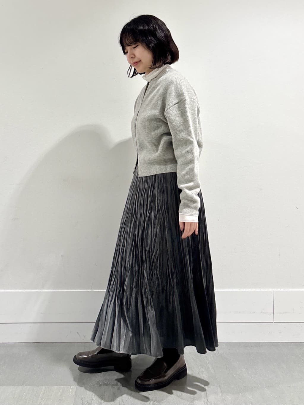 モエカさんの「UNTITLED｜【ハイネック/レイヤード/重ね着におすすめ】トリコットベロア シアーインナー」を使ったコーディネート
