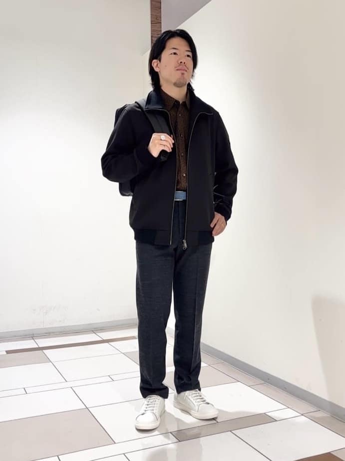 及川さんの「TAKEO KIKUCHI｜【JUST ONE LAYER】ダウンファブリック ジップアップ リブ ブルゾン」を使ったコーディネート