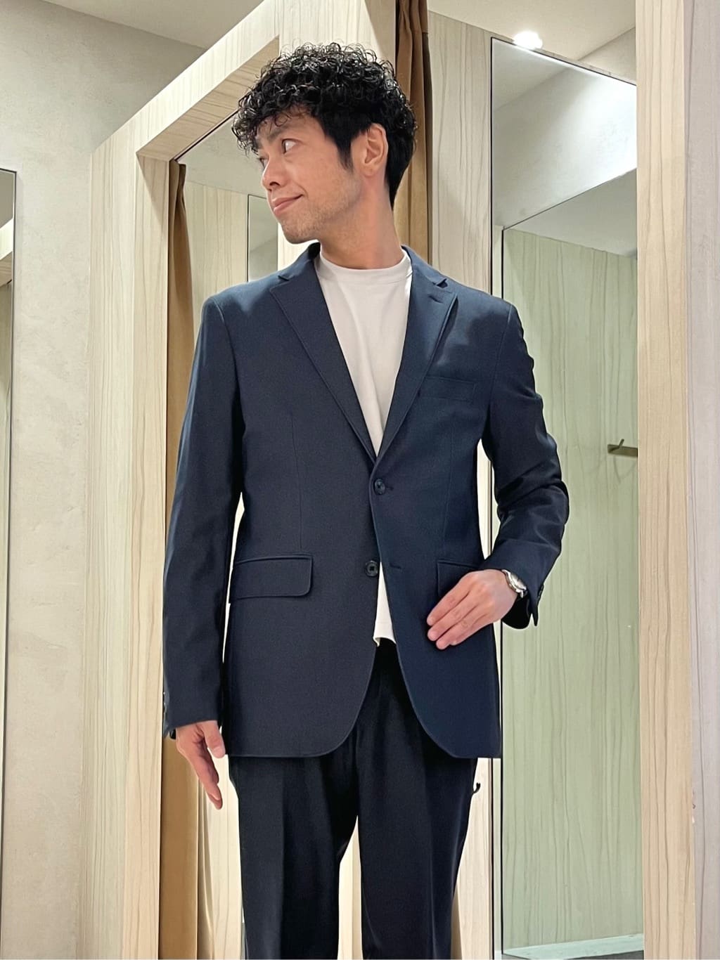 URAさんの「TAKEO KIKUCHI｜【ダウンライナー付き】ドビースタンドカラーコート」を使ったコーディネート