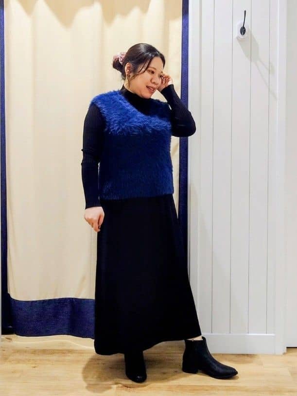Haraさんの「Dessin｜【2点セット・洗える】シャギーベストニットワンピース」を使ったコーディネート