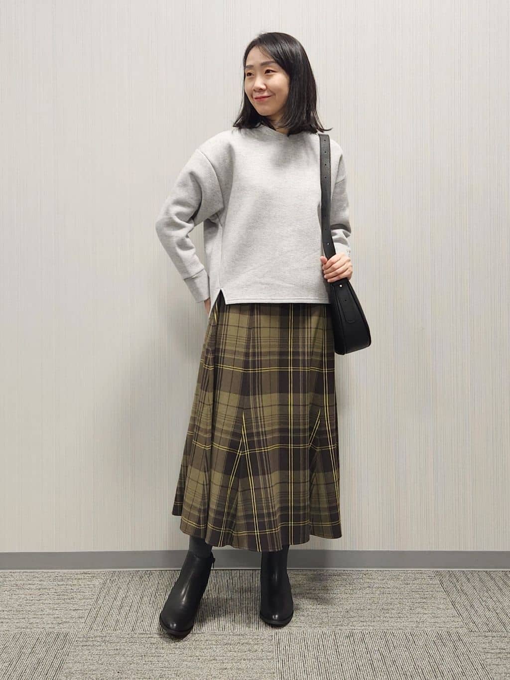 naraさんの「Dessin｜【洗える】チェック柄起毛フレアスカート」を使ったコーディネート