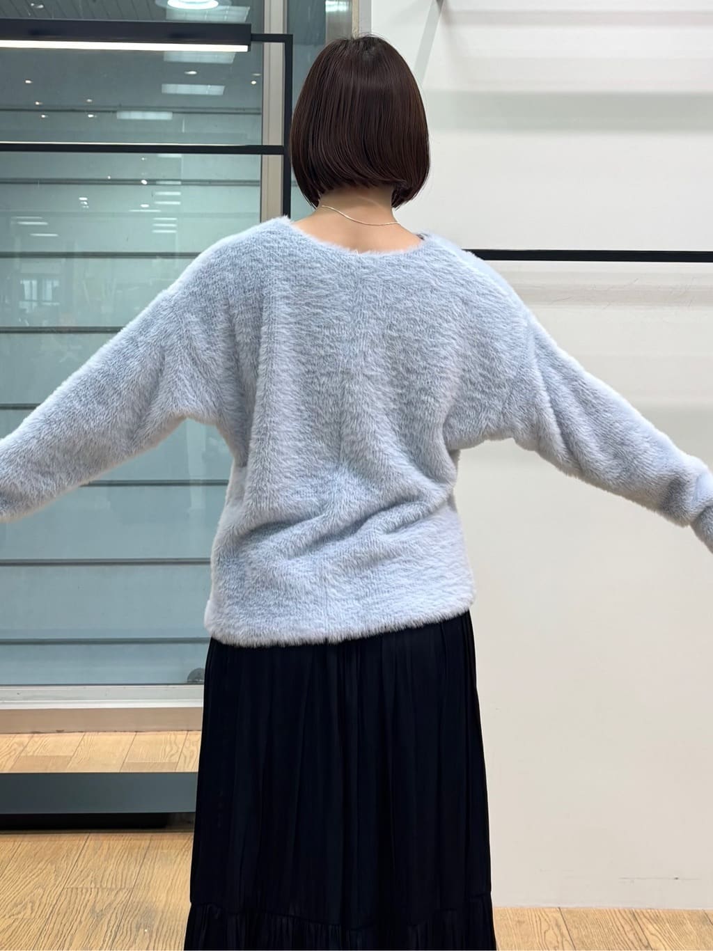 asamiさんの「INDIVI｜【洗える】エアリーシャギートップス」を使ったコーディネート