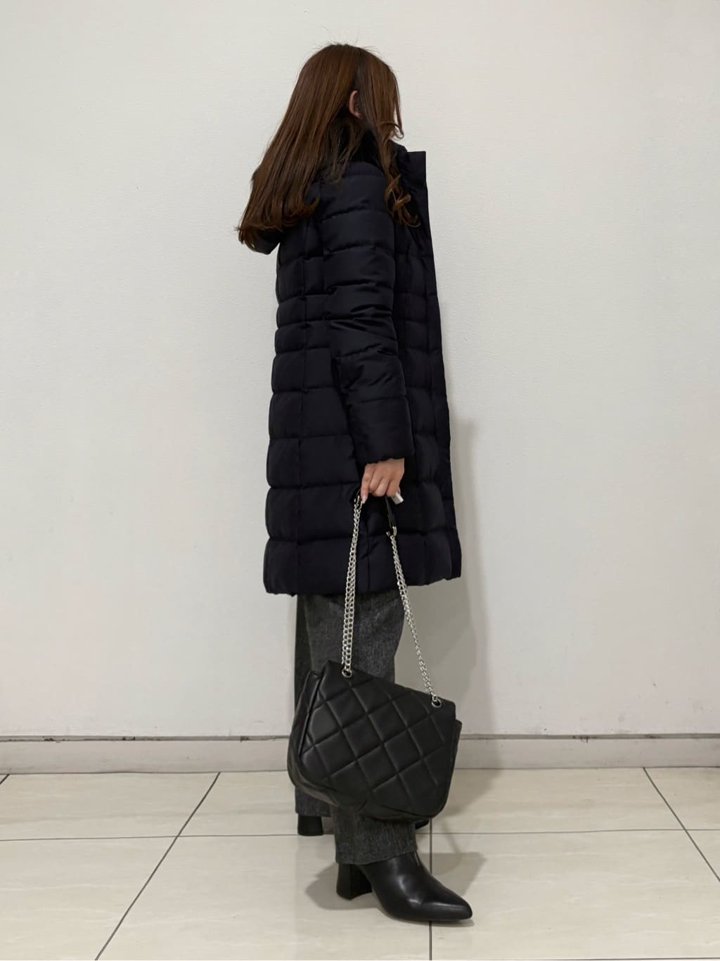 kahoさんの「INDIVI｜【名品／撥水／抗菌防臭】ロング丈リサイクルダウンコート」を使ったコーディネート