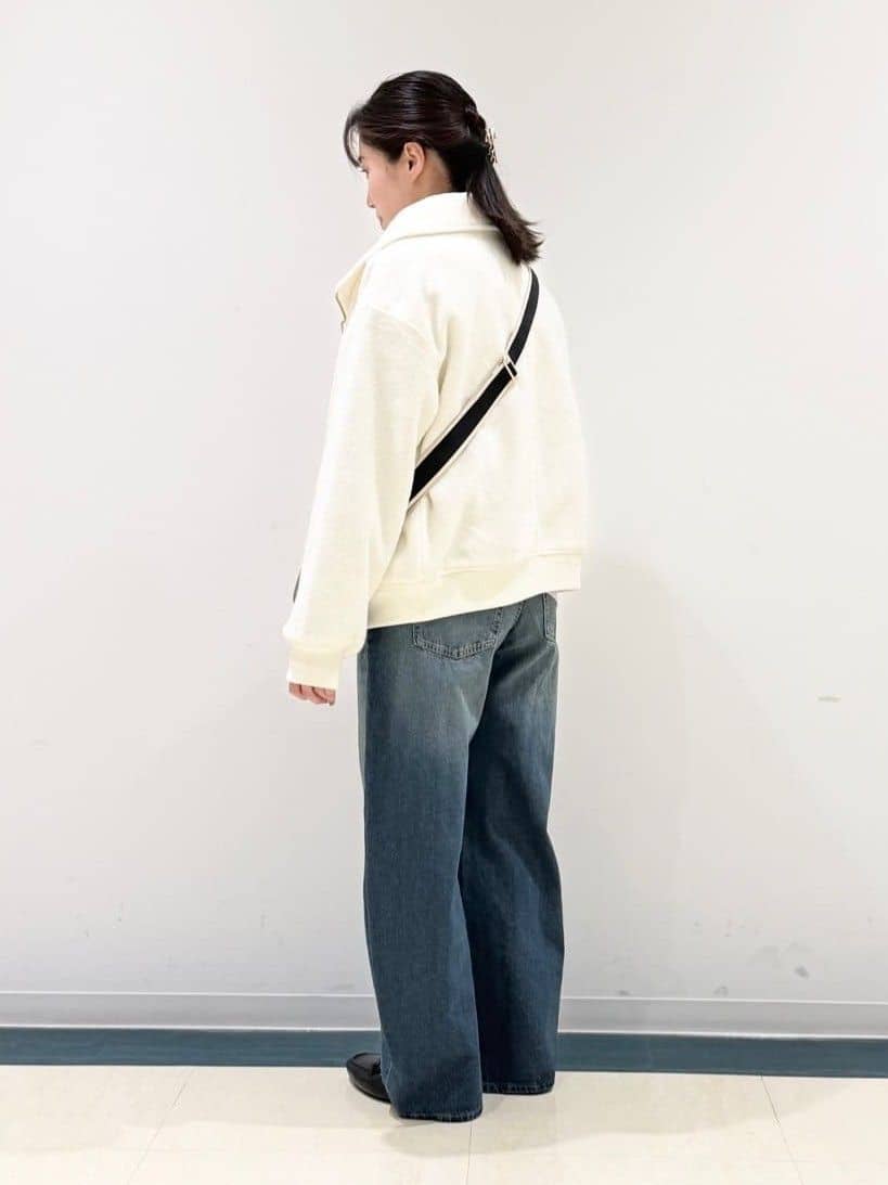 あんづさんの「SHOO･LA･RUE｜【S-LL】軽くてふんわりあたたかい スライバージャケット」を使ったコーディネート