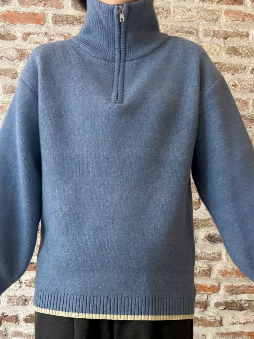 しばさんの「THE SHOP TK｜【洗える】ほど良くラフで女性らしい ハーフZIPニット」を使ったコーディネート