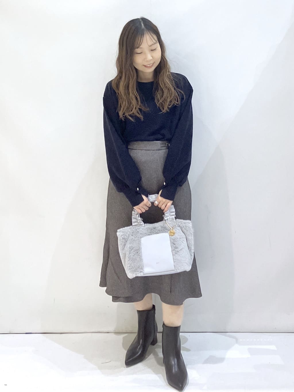 hirokoさんの「OPAQUE.CLIP｜ラメガーター編みボートネックニット【洗濯機OK】《8col／XS～LL》」を使ったコーディネート