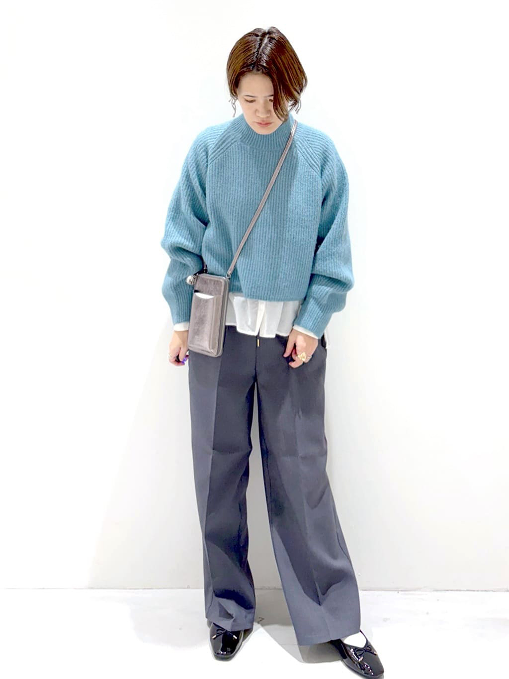 こじさんの「OPAQUE.CLIP｜MIXミドルゲージショートあぜニット【洗濯機OK】」を使ったコーディネート