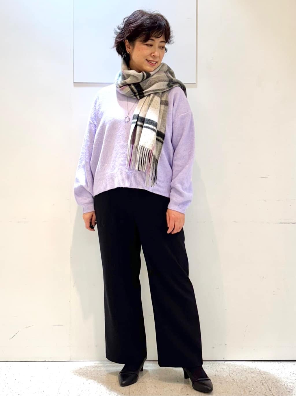 ヤスコさんの「Reflect｜【ウエスト総ゴム／セットアップ可】フルレングスストレートパンツ」を使ったコーディネート