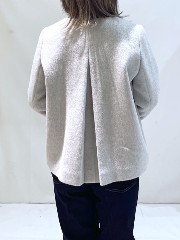 manaさんの「OPAQUE.CLIP｜《丈が選べる》ストレートデニムパンツ【洗濯機洗い可】」を使ったコーディネート