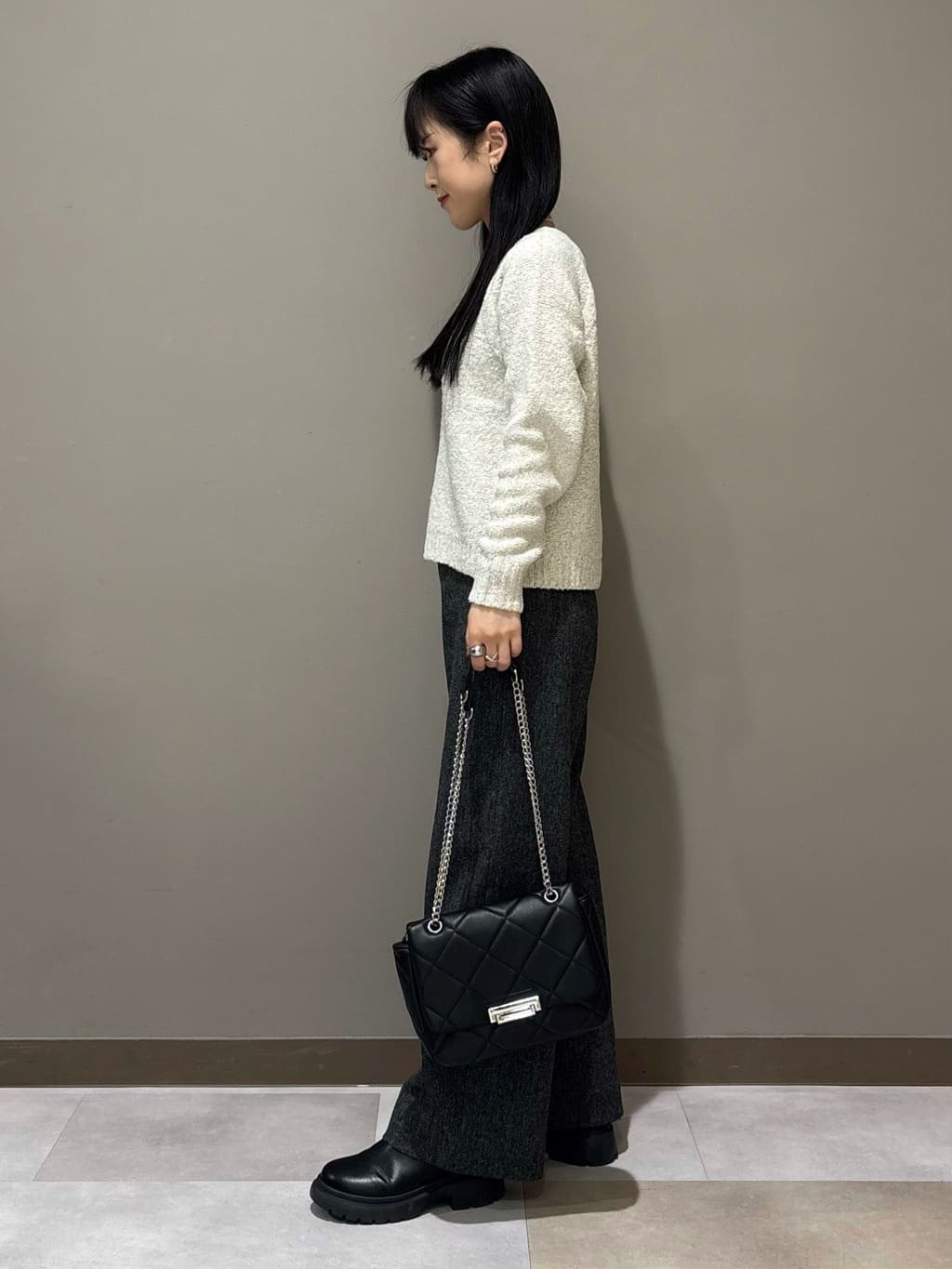 KEIKOさんの「INDIVI｜【名品／撥水／抗菌防臭】ロング丈リサイクルダウンコート」を使ったコーディネート