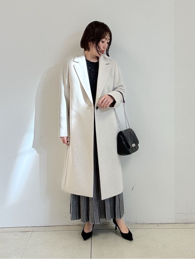yoshiyaさんの「INDIVI｜キルトフラップバッグ」を使ったコーディネート