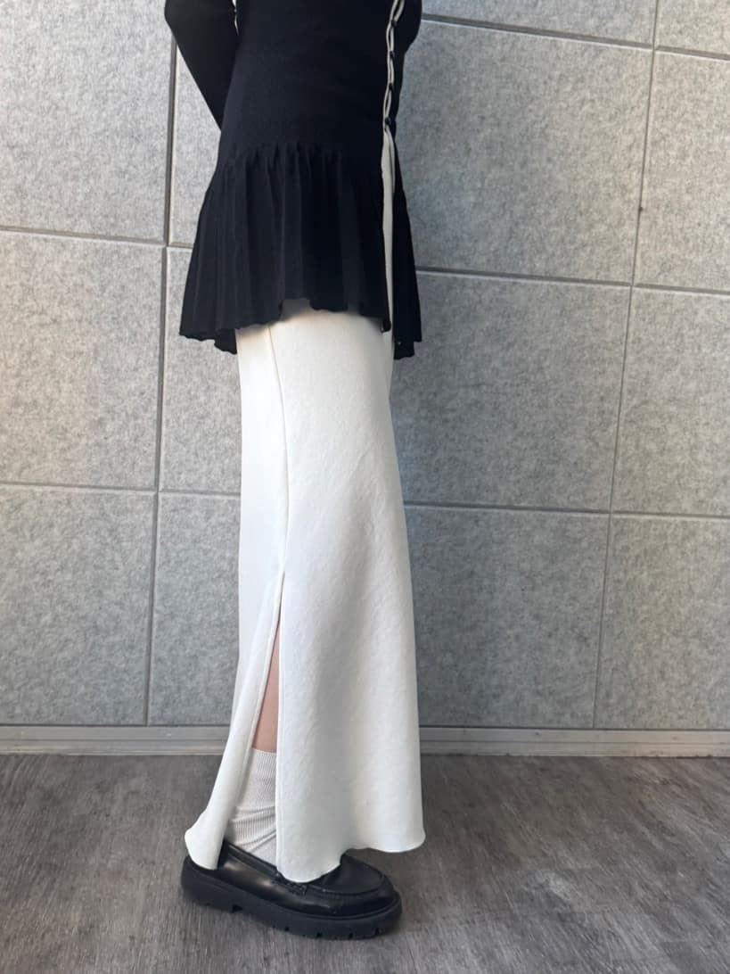designer yukaさんの「CODE A｜【ReRe】easy－fit long skirt」を使ったコーディネート