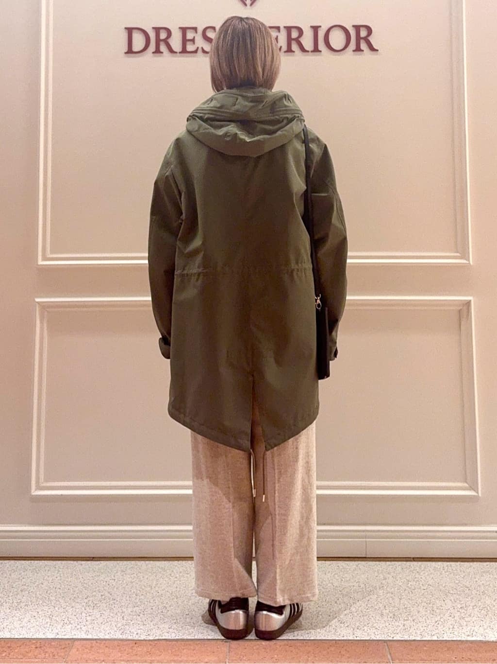 renaさんの「DRESSTERIOR｜◆パデッドライト ショートモッズパーカー」を使ったコーディネート