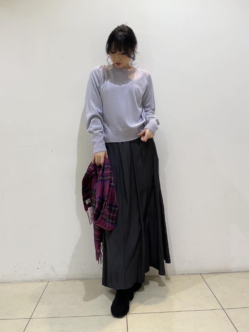 watanabeさんの「UNTITLED｜【8色展開／コンパクト丈】レーヨン混 コクーンニット」を使ったコーディネート